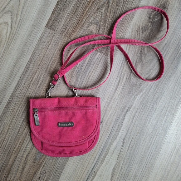 Baggalini Small Cross Body. New Without Tags. Pink Orange. - Picture 1 of 4